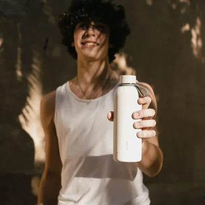 Carafes - Anse bouteille isotherme - Smoke - EKOBO