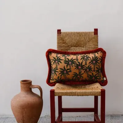 Tissus pour extérieurs - Coussin Laura Mousse & Caramel - PALAIS SUSTAINABLE LUXURY