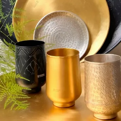 Objets de décoration - VERRE EN LAITON NOIR GRAVÉ 'ARABESK' - KARAWAN AUTHENTIC