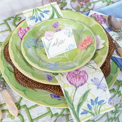 Assiettes au quotidien - La collection Floral Majolica - CASPARI