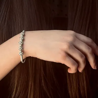 Bracelets - BRACELET 5 NOEUDS BLANCS - ARGENT ET ARGENT OXYDÉ - FAIT MAIN - HOMME & FEMME - KARAWAN AUTHENTIC