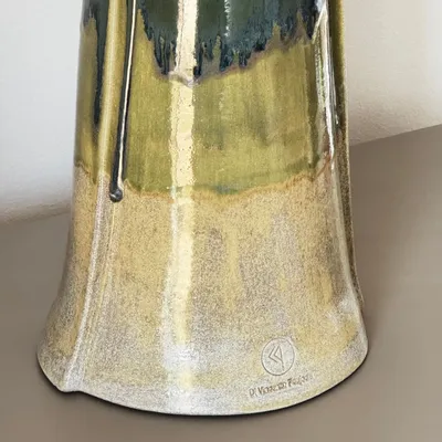 Céramique - Lampe à poser sculpturale conique - FUOCO BLU collection - DI VINCENZO POUJOULA