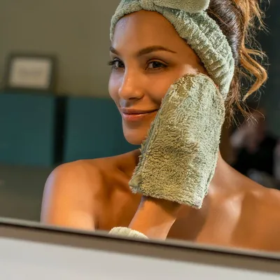 Other bath linens - Double-Sided Magic Makeup Remover Mitt - POULE HOUSE