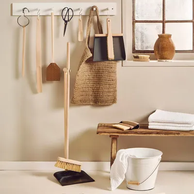 Wardrobe - Dustpan and Brush Set - IB LAURSEN
