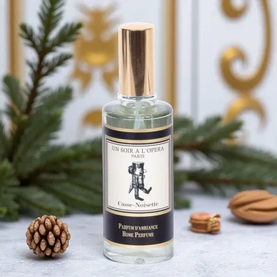 Home fragrances - SCENTED ROOM SPRAY - NUTCRACKER - 100 ML - UN SOIR A L'OPERA