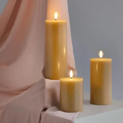 LED modules - Seasonal Colours Pillar Candles Silk - MOODS & MORE