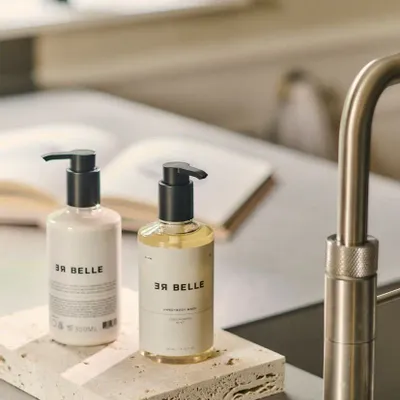 Savons - DuoKit Hand+Body Wash & Hand+Body Soufflé Lemongrass Mint 2 x 300 ml - REBELLE COPENHAGEN