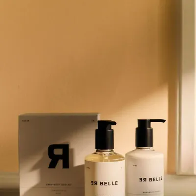 Savons - DuoKit Hand+Body Wash & Hand+Body Soufflé Lemongrass Mint 2 x 300 ml - REBELLE COPENHAGEN