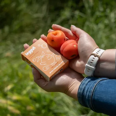 Soaps - Organic apricot scrub - LEGGUN