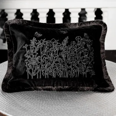 Fabric cushions - Sweet Vista” embroidered cushion, 50 x 35 cm - SHAKU