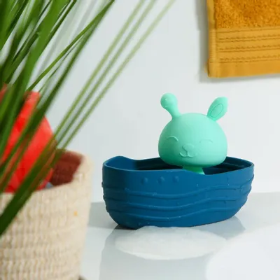 Bath accessories for children - Bath Boat – Silicone - Suction Cup Bunny - LUDI
