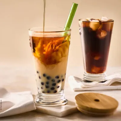 Glass - BUBBLE TEA BEE box with lid and green straw - LA ROCHÈRE