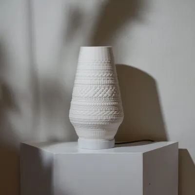 Table lamps - MACRAME porcelain table lamp - KERAMIK