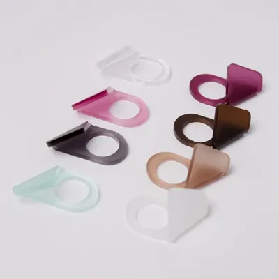 Bijoux - Ode to the Lightness - Bague disponible en 8 palettes translucides - PAMELA COROMOTO