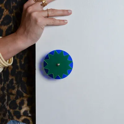 Objets de décoration - Poignée coloré en plastique recyclé - RAYON VERT STUDIO