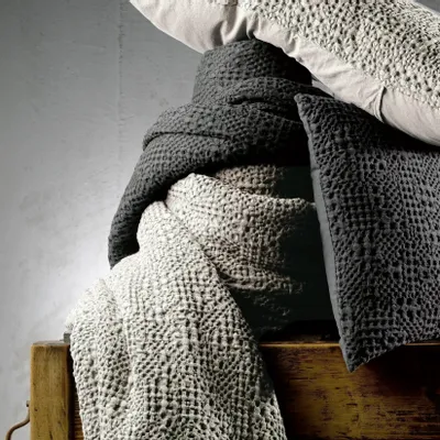 Bed linens - Tana Bed Throw Craie 180 X 260 - MAISON VIVARAISE - SDE VIVARAISE WINKLER