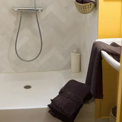Bath towels - Zoé Bath Towel Ébène 100 X 180 - MAISON VIVARAISE - SDE VIVARAISE WINKLER