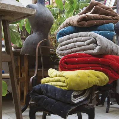 Linge de lit - Jeté uni Elise finition capiton Mais 240 x 260 - MAISON VIVARAISE - SDE VIVARAISE WINKLER