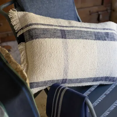 Coussins - Coussin jacquard Jane Multico marine 40 x 65 - MAISON VIVARAISE - SDE VIVARAISE WINKLER