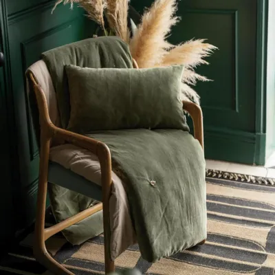 Throw blankets - Elise Knotted Dots Throw Blanket Verveine 140 X 200 - MAISON VIVARAISE - SDE VIVARAISE WINKLER