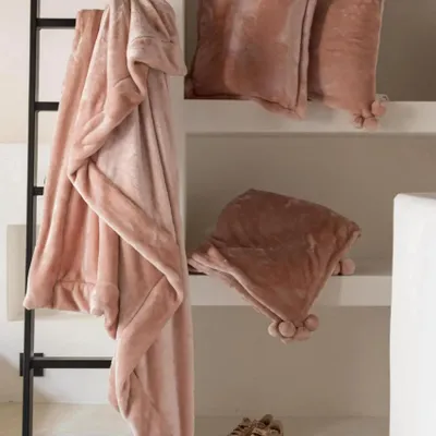 Coussins - Coussin Tender Pompons Aubepine 45 x 45 - MAISON VIVARAISE - SDE VIVARAISE WINKLER