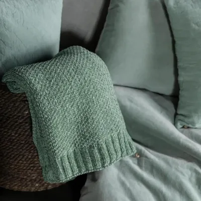 Throw blankets - Elise Knotted Dots Throw Blanket Opaline 140 X 200 - MAISON VIVARAISE - SDE VIVARAISE WINKLER