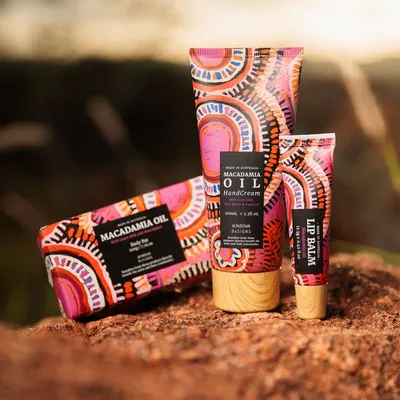 Cosmétiques - Huile de macadamia pour le bain et le corps - ALPERSTEIN DESIGNS