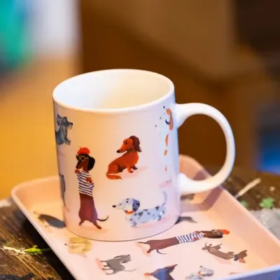 Accessoires thé et café - MUGS en céramique illustrés avec leur boite cadeau et dorure - CARTESDART