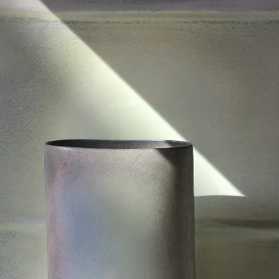 Pièces uniques - Titre : Passage | Nature vivante | Vase et tableau céramique - CICA GOMEZ CERAMICS