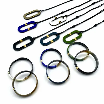 Bracelets - Natural and lacquered horn bracelets - ANBEZT