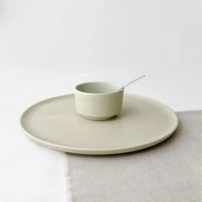 Everyday plates - Assiette à dîner - MOLDE