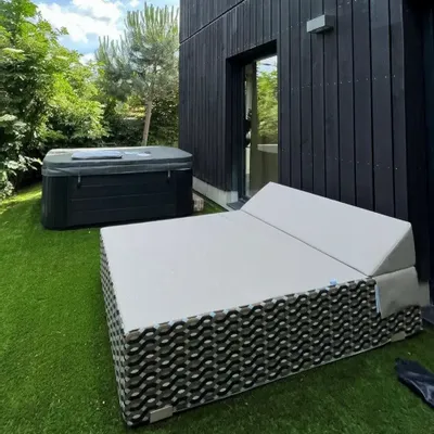 Piscines - Eva/ Emilia | Lit de piscine COZIP - GRAND BED | 200 x 180 x h38 cm - COZIP