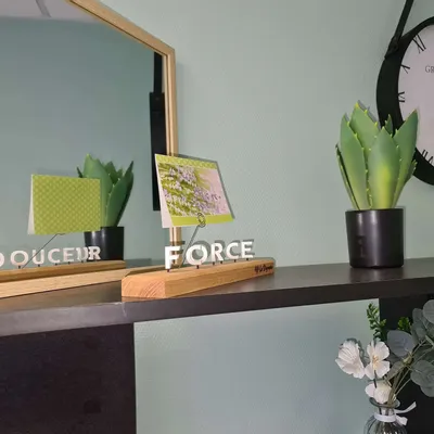 Cadeaux - Force - Douceur - LE DIGRAPHE