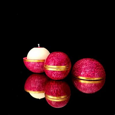 Cadeaux - Bougie Globe "Bollywood" Jasmin - PONPON CURIOSITAS