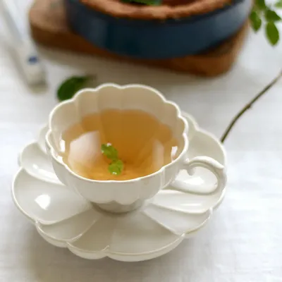 Tasses et mugs - Tasse Le bouquet avec soucoupe - MARUMITSU POTERIE