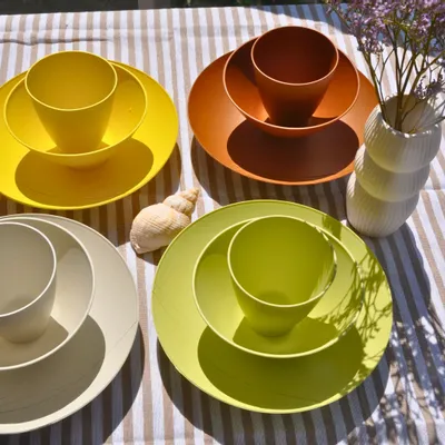 Assiettes au quotidien - Set essentiel vaisselle naturelle Jaune et Gris - TABLE & NATURE