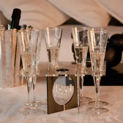 Stemware - Festa Grande! - Square perspex wine glass tray - EGOUNDESIGN