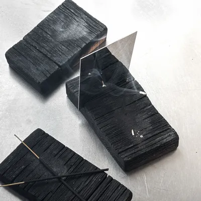 Scent diffusers - Burned Wood Incense Holder - CASE STUDIOS