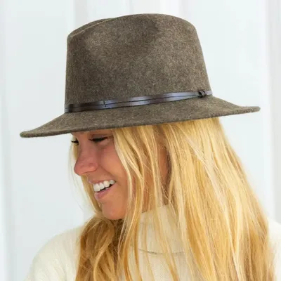 Hats - Chapeau feutre bord large GALON ETHNIC - TRAVAUX EN COURS...