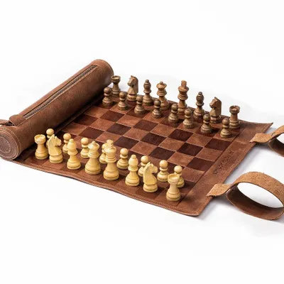 Leather goods - MELIA Games Magnetic Roll-Up Chess Set - MELIA GAMES / CROWN & TIGER