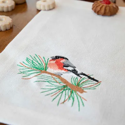 Table linen - UNI — 6 embroidered placemats made of pure linen - NORA V