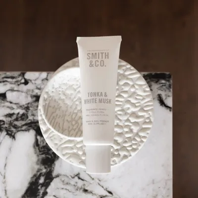 Cosmétiques - Smith et Cie. Pommade pour les mains et les ongles - THE AROMATHERAPY CO.