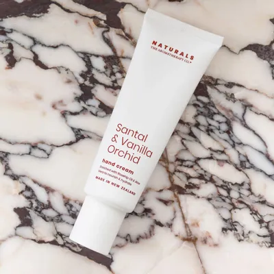 Beauty products - Naturals Hand Cream - THE AROMATHERAPY CO.
