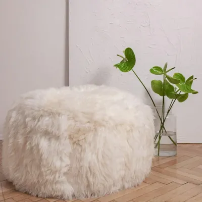 Poufs - Pouf / Ottoman en Peau de Mouton Naturelle – Blanc - MELLOW CONCEPT STORE