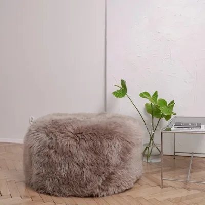 Poufs - Pouf / Ottoman en Peau de Mouton Naturelle – Greige - MELLOW CONCEPT STORE