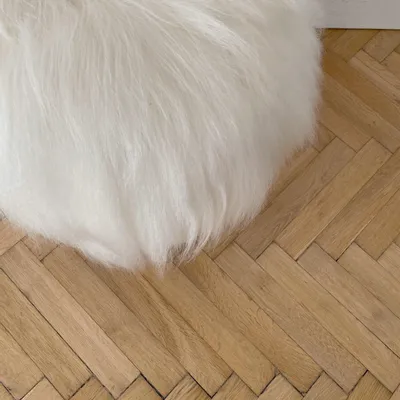 Tabourets - Tabouret en Bois avec Peau de Mouton Naturelle - MELLOW CONCEPT STORE