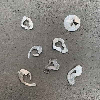 Broches - Collection Contour en argent - LINKUNIT