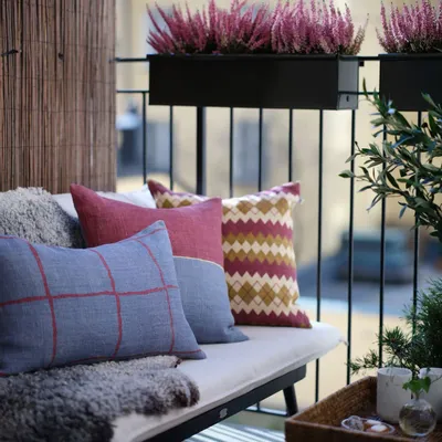Cushions - Linen Cushions - Chakra - CHHATWAL & JONSSON