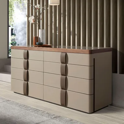 Chiffonniers - Commode en similicuir, noyer, base en acier poli et plateau en verre - ANGEL CERDÁ