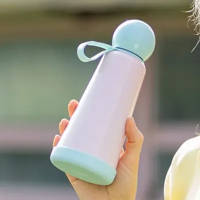 Cadeaux - Skittle Bottle 2.0 avec accessoires - LUND DESIGN HOUSE